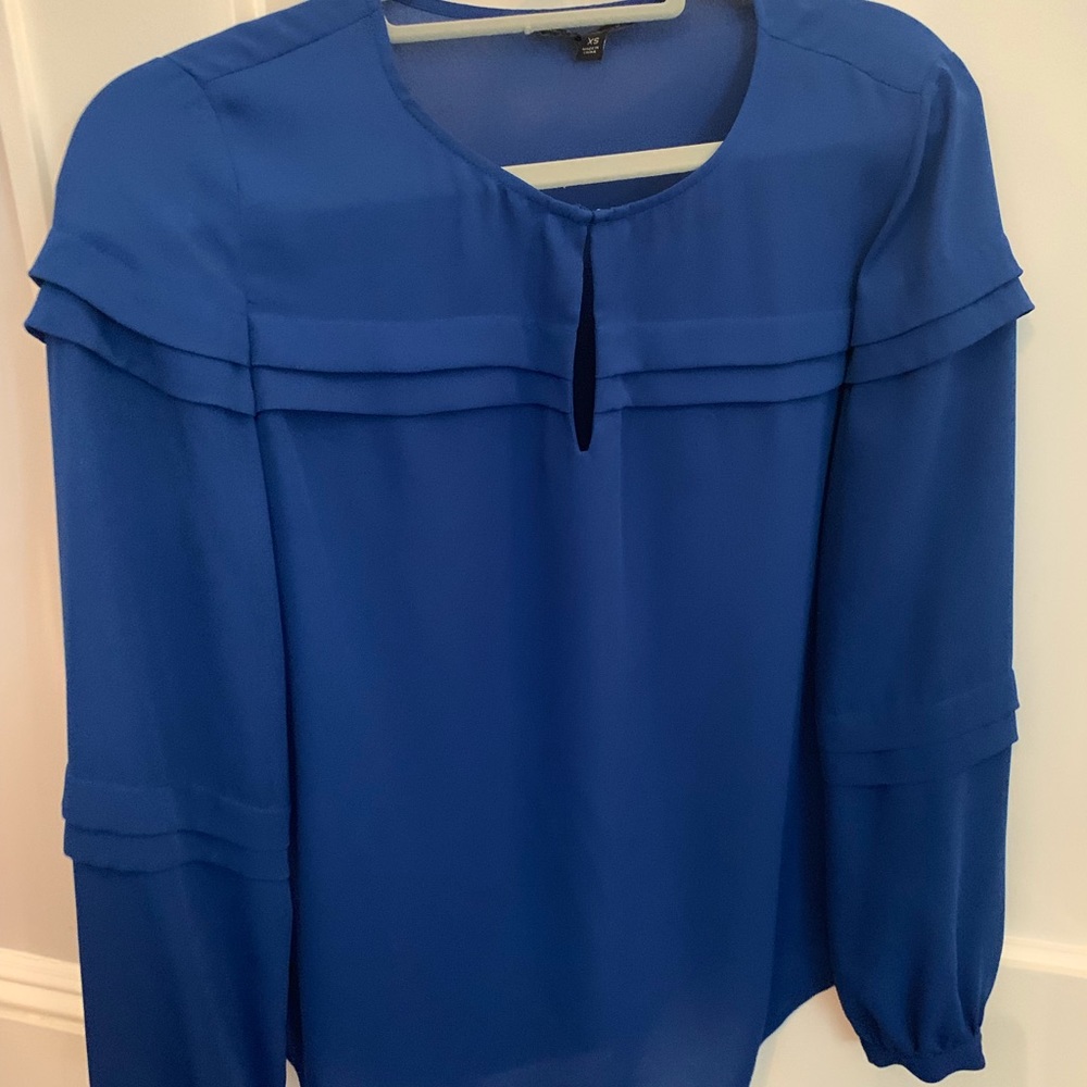 Banana republic blue top